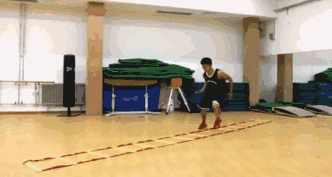 如何为前锋设计高效的篮球训练方案_1